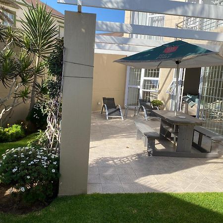 Sand And Sea Self Catering #3 Суакопмунд Екстериор снимка